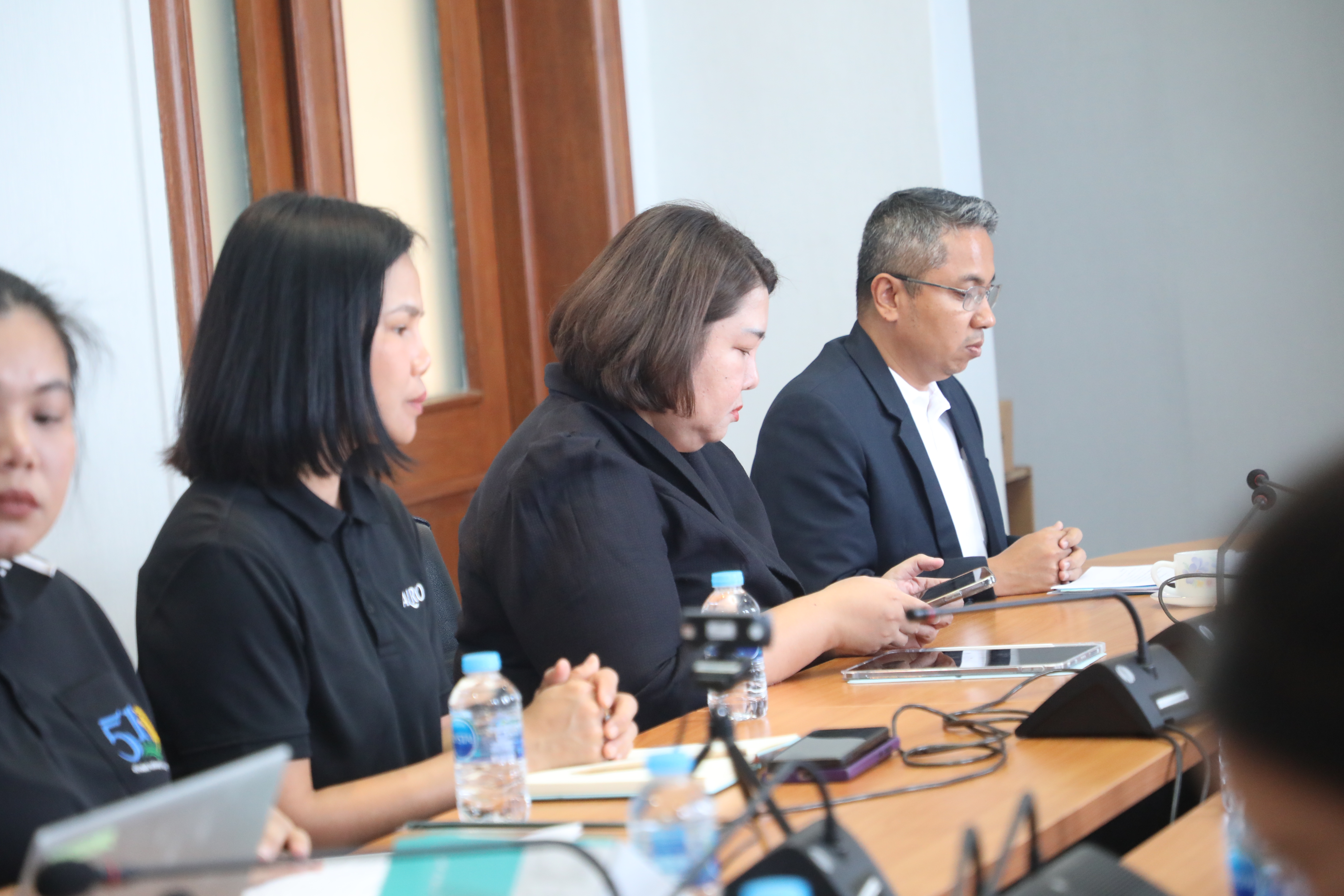 title - ส.ป.ก. ประชุมแนวทางปฏิบัติตามกฎกระทรวงการแบ่งแยกหรือโอนสิทธิในที่ดินของผู้ได้รับสิทธิโดยการปฏิรูปที่ดินเพื่อเกษตรกรรม พ.ศ. 2567 กรณีการแบ่งแยกหรือโอนสิทธิในที่ดินไปยัง ส.ป.ก.